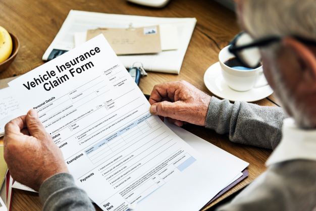 Maximizing Your Recovery How A Lawyer Can Help With Your Car Accident Claim - Abogados de Accidentes Costa Mesa